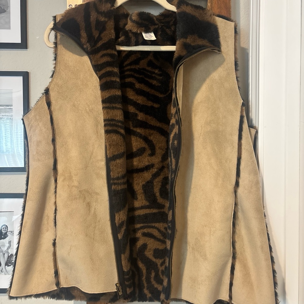 Elegant Tan and Brown Women's Vest